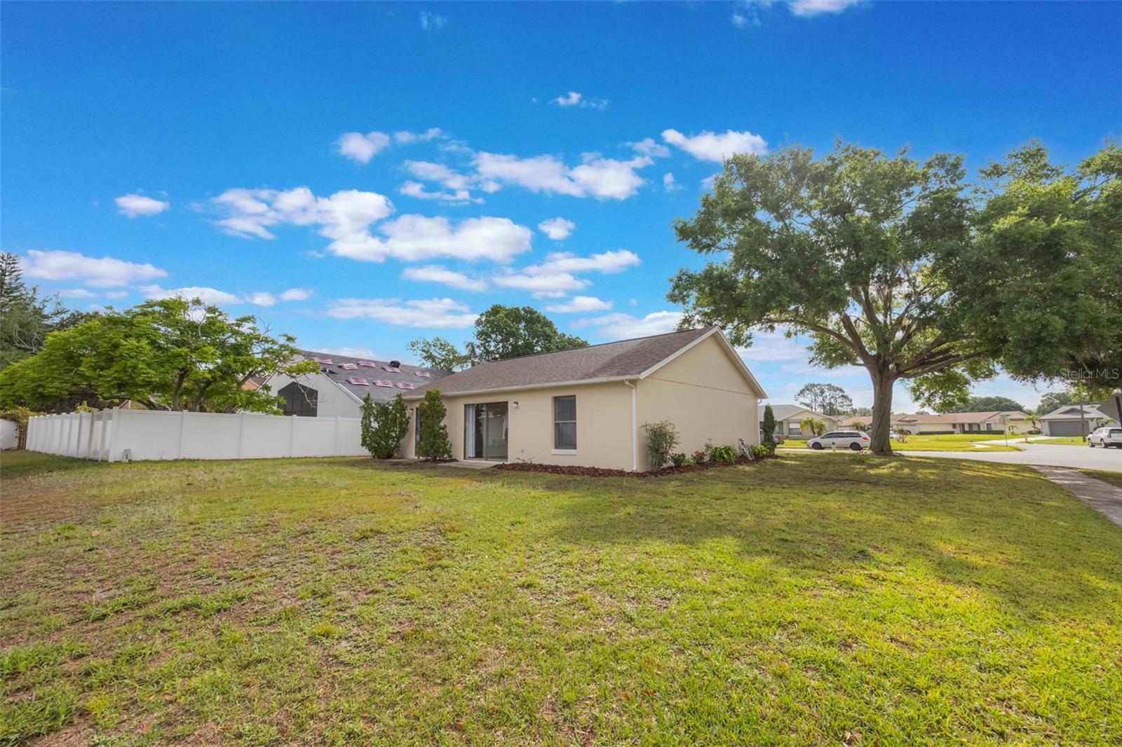 5572 DEER CREEK DR, ORLANDO, FL, 32821
