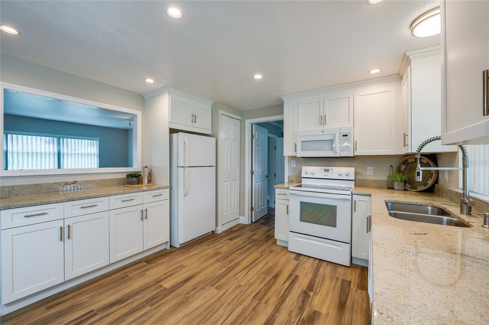 535 ORANGE AVE, PORT ORANGE, FL, 32127