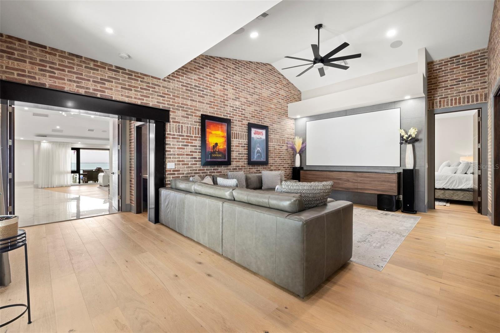 501 1ST AVE S, TIERRA VERDE, FL, 33715