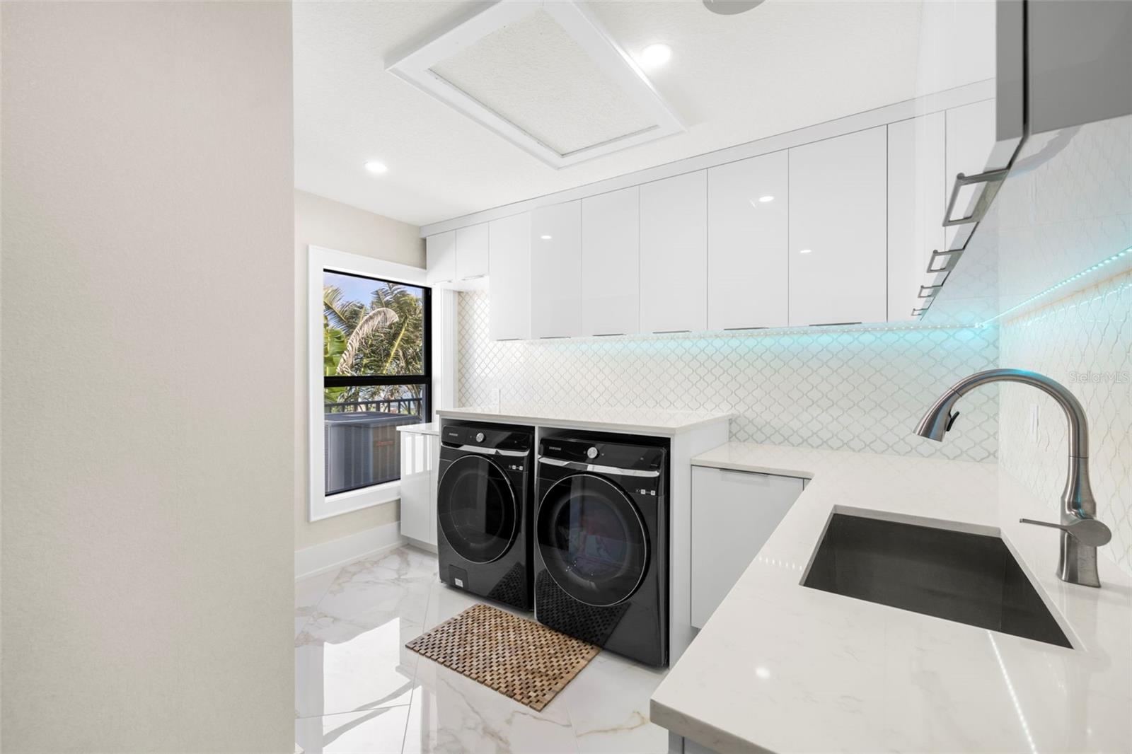 501 1ST AVE S, TIERRA VERDE, FL, 33715