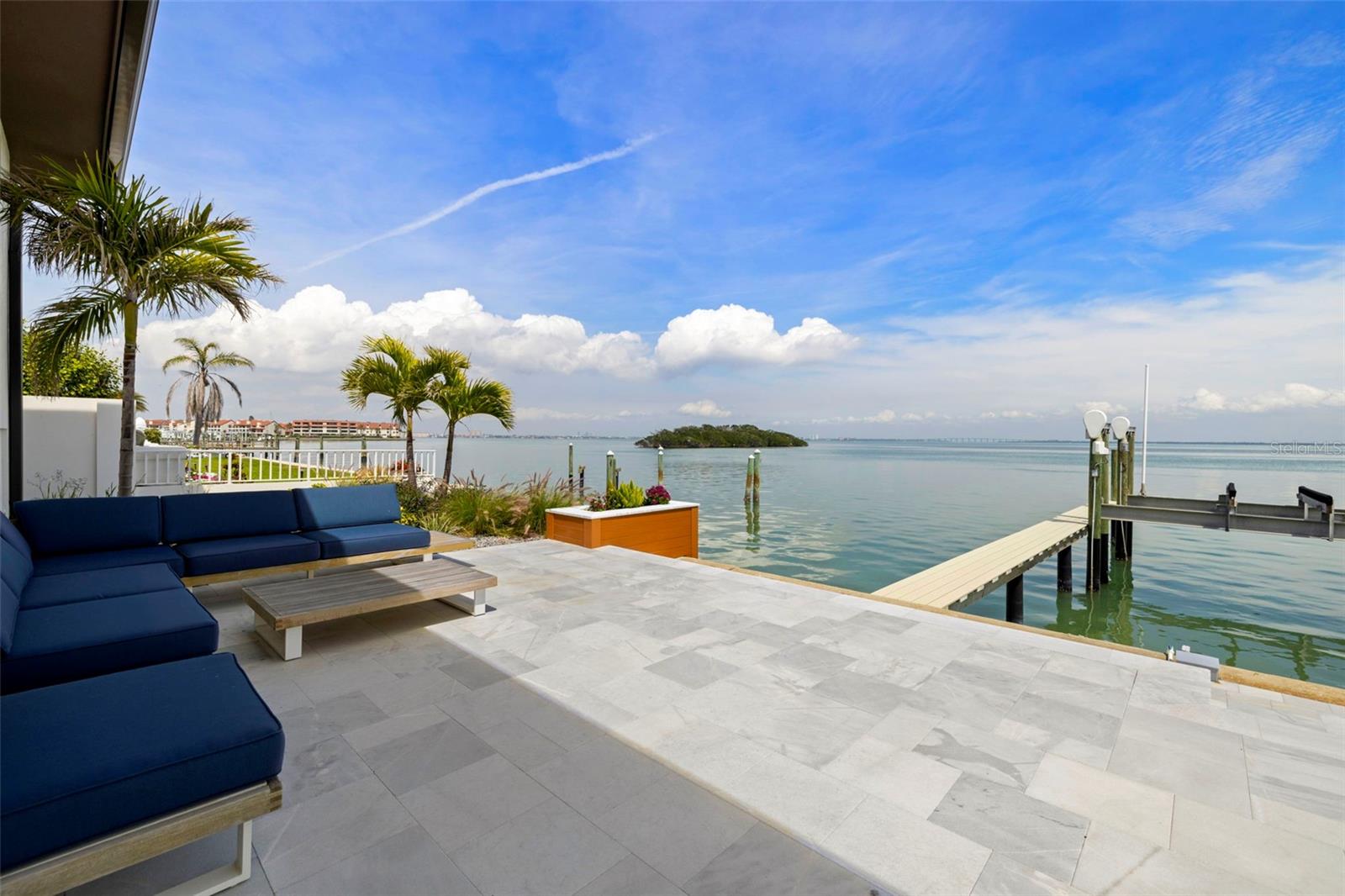 501 1ST AVE S, TIERRA VERDE, FL, 33715