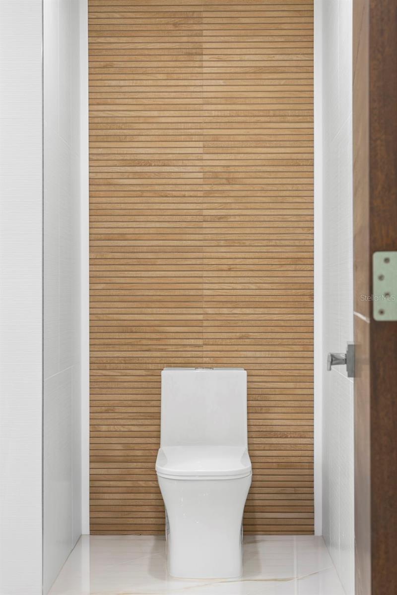 501 1ST AVE S, TIERRA VERDE, FL, 33715