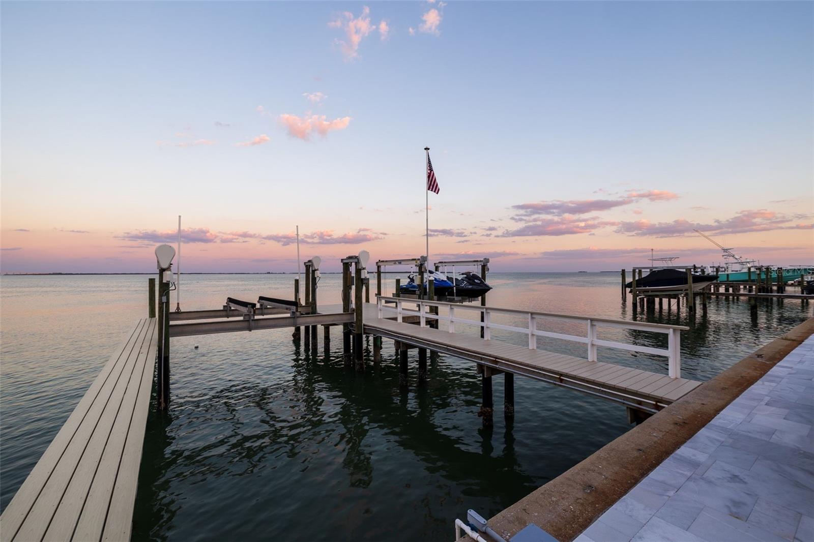 501 1ST AVE S, TIERRA VERDE, FL, 33715