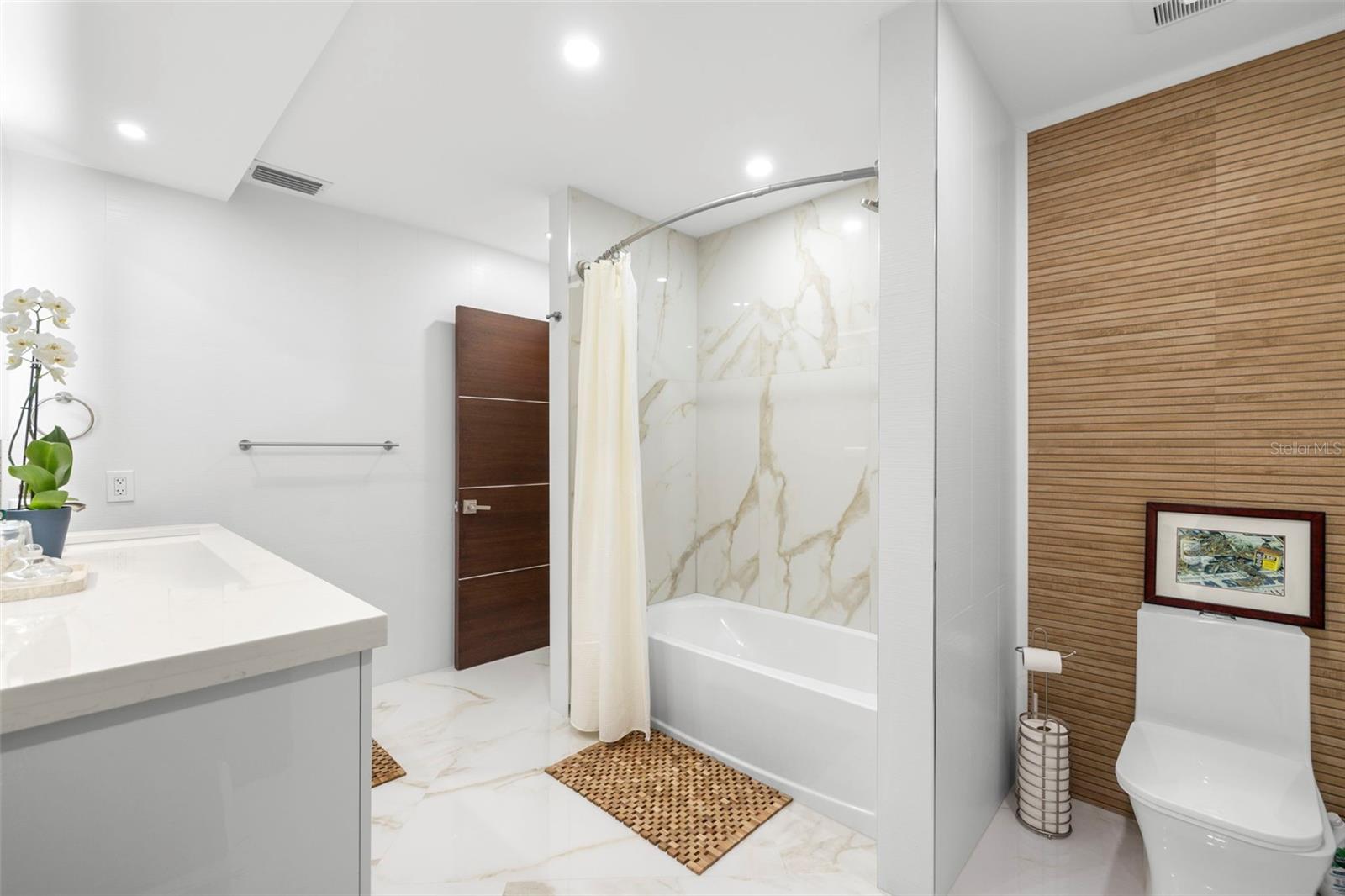 501 1ST AVE S, TIERRA VERDE, FL, 33715