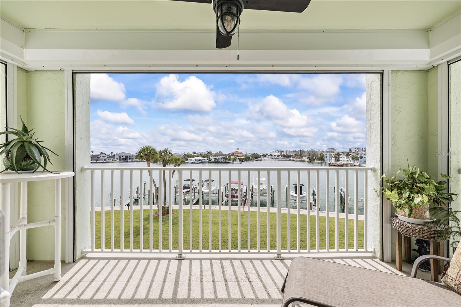 400 64TH AVE #305, ST PETE BEACH, FL, 33706