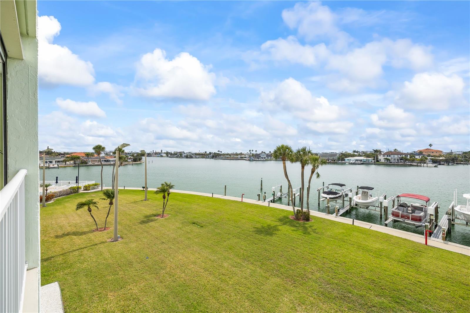 400 64TH AVE #305, ST PETE BEACH, FL, 33706