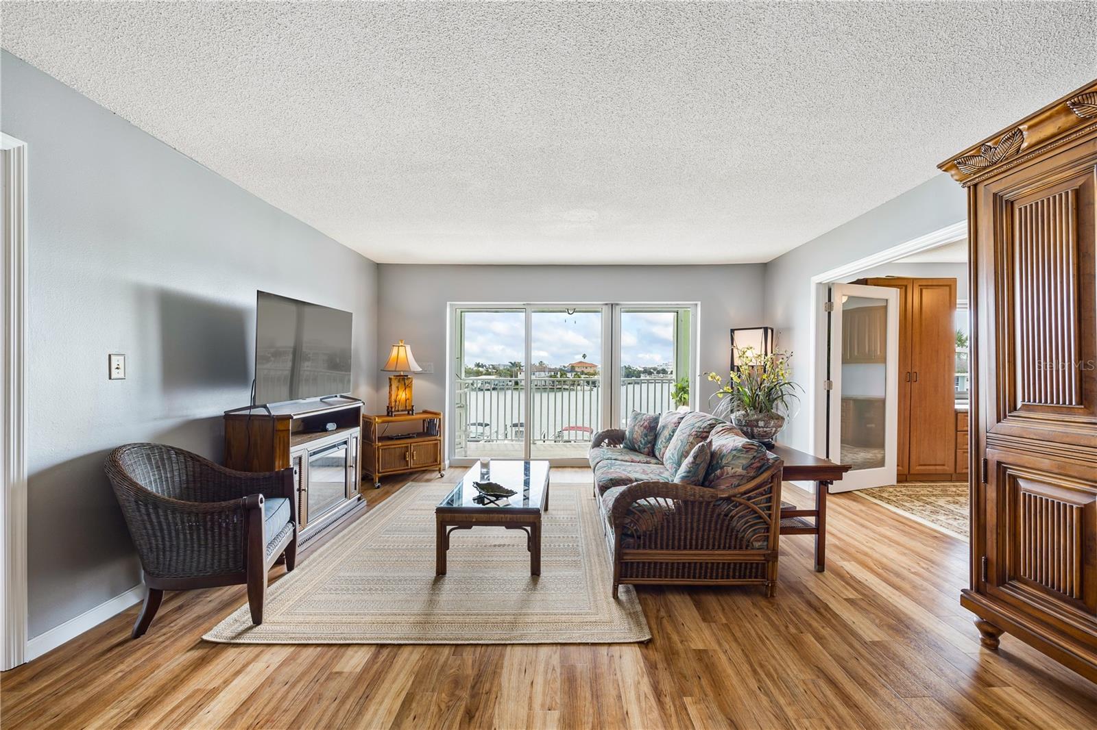 400 64TH AVE #305, ST PETE BEACH, FL, 33706