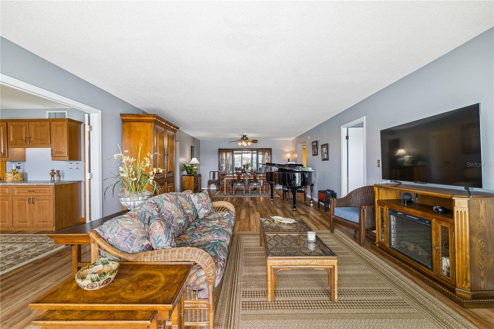 400 64TH AVE #305, ST PETE BEACH, FL, 33706