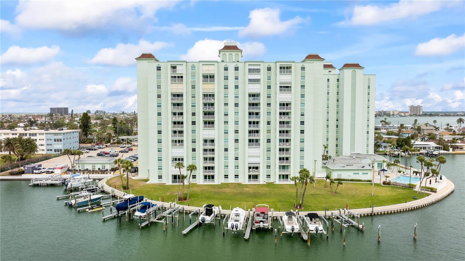 400 64TH AVE #305, ST PETE BEACH, FL, 33706
