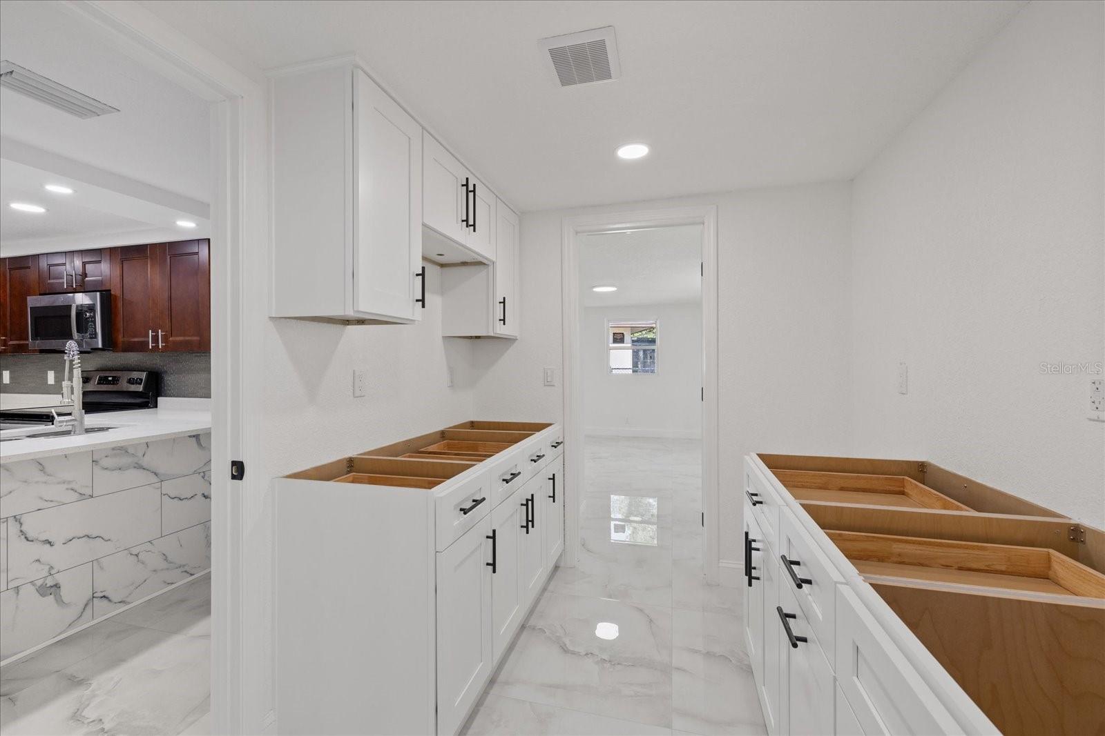 7736 SEASHORE DR, PORT RICHEY, FL, 34668