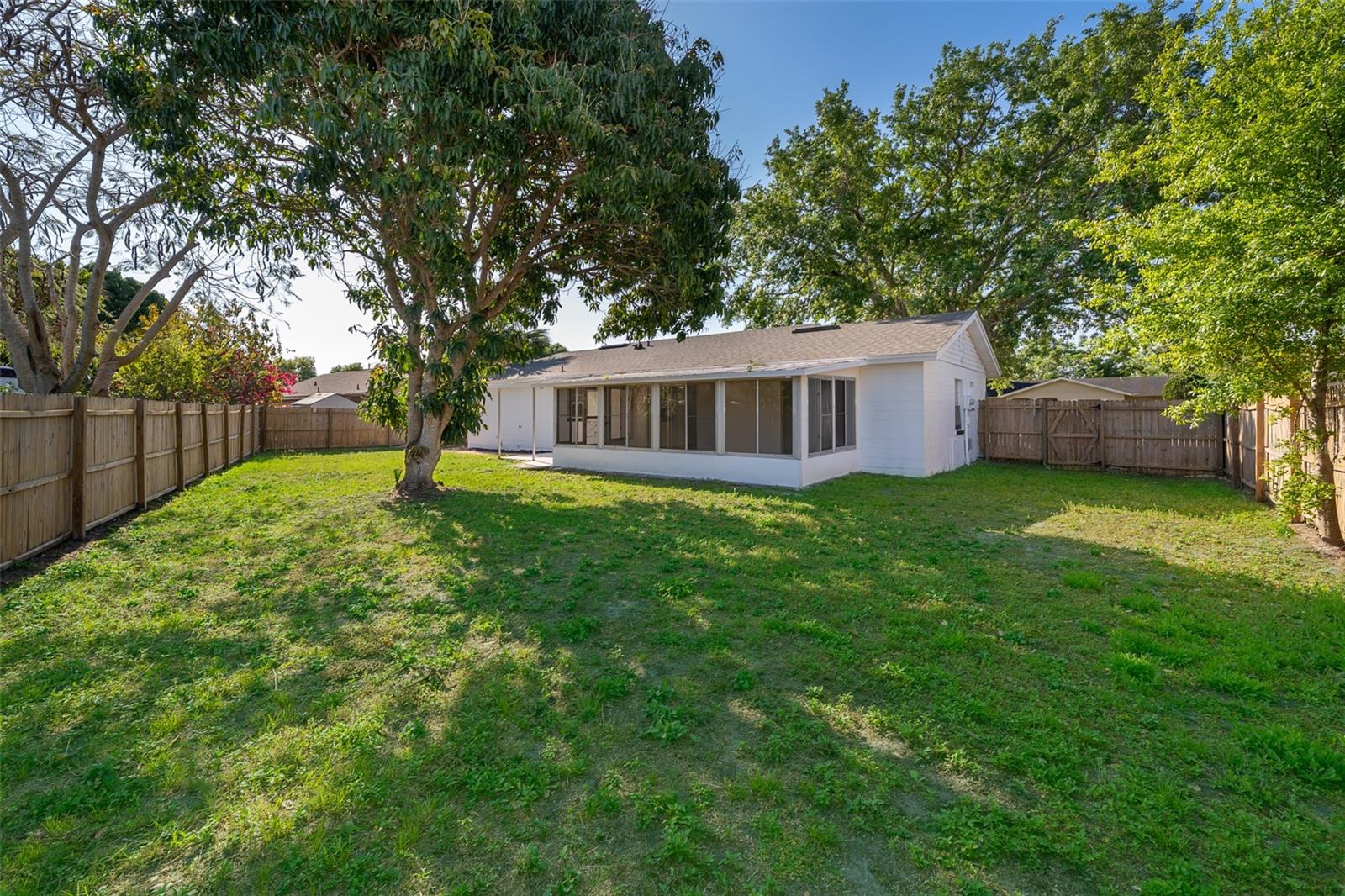 201 LA PAZ DR, KISSIMMEE, FL, 34743