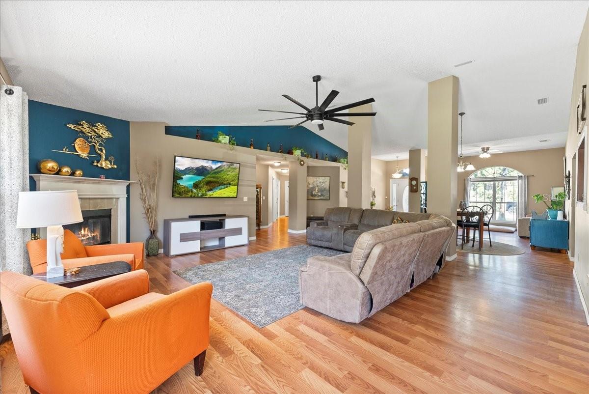 14 SERBIAN BELLFLOWER TRL, PALM COAST, FL, 32164