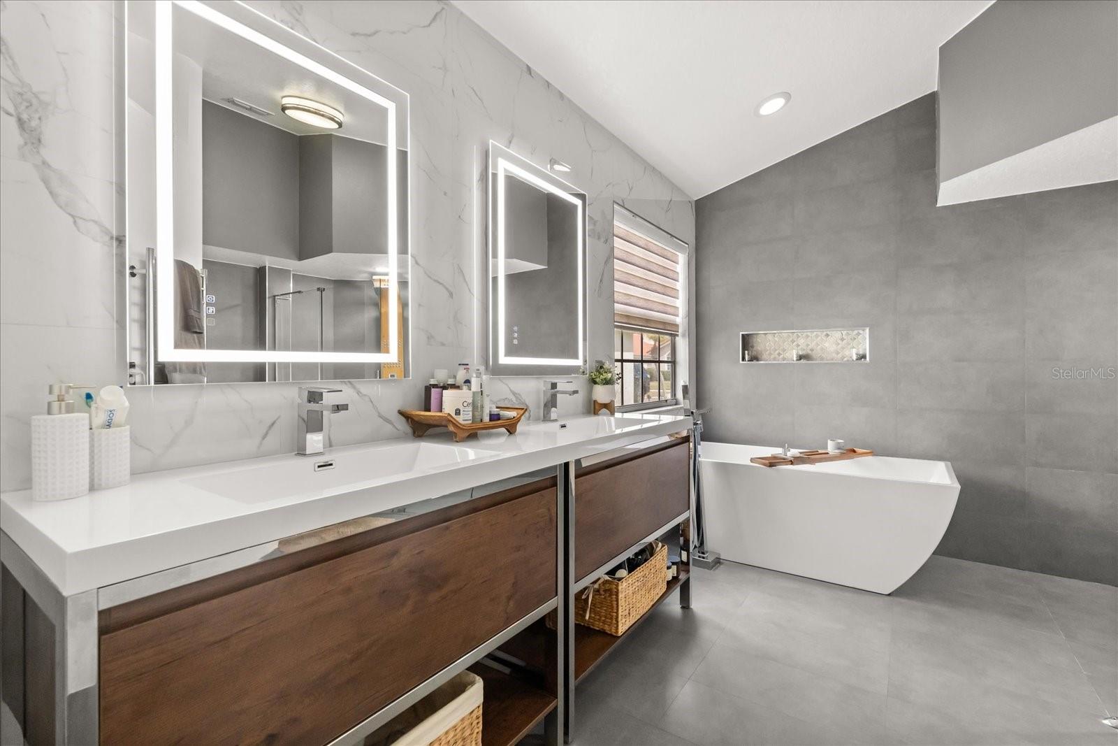 618 VIA MILANO, APOPKA, FL, 32712