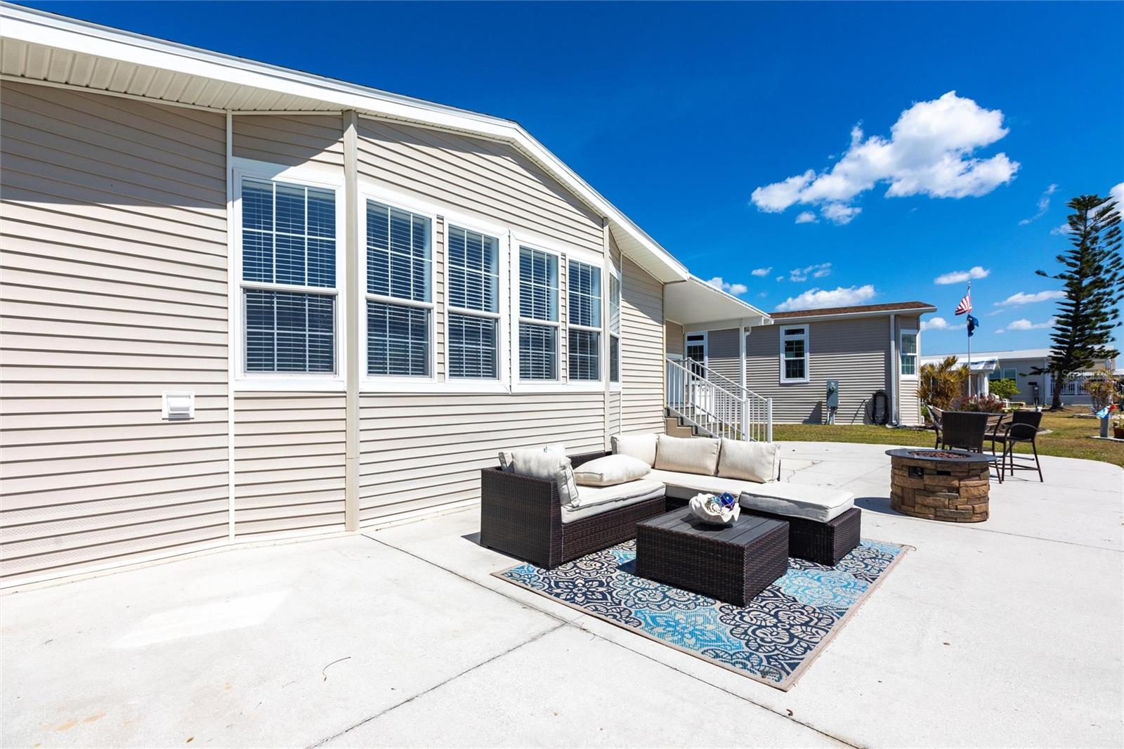 7360 VARLEY CIR, PORT CHARLOTTE, FL, 33981