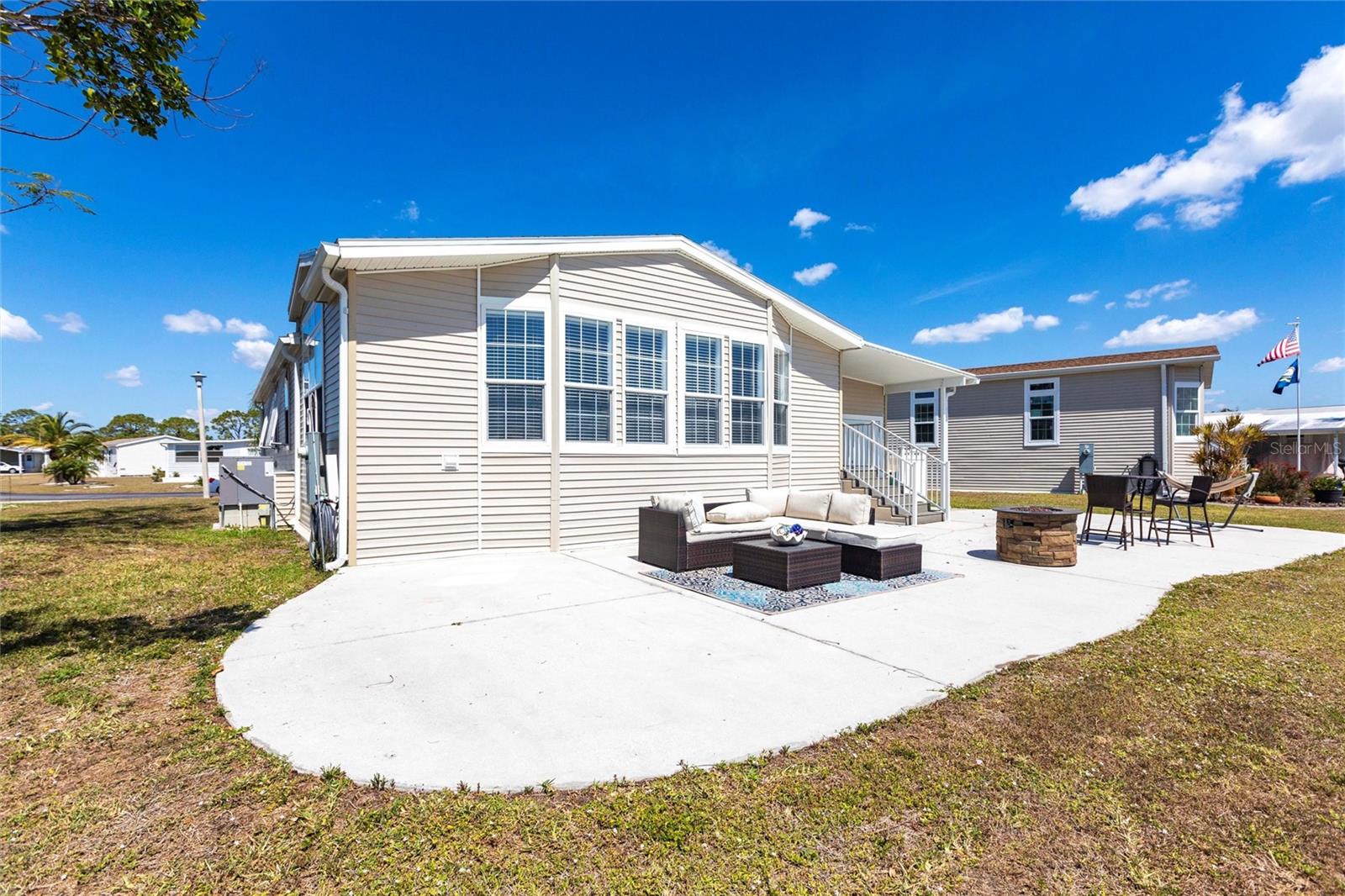 7360 VARLEY CIR, PORT CHARLOTTE, FL, 33981