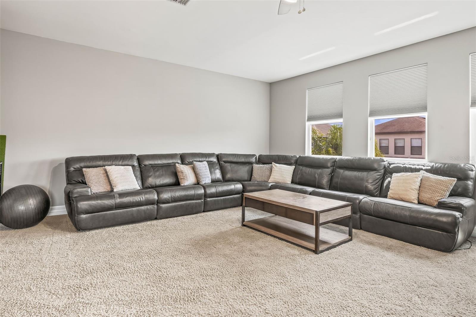 32203 WENLOCK LOOP, WESLEY CHAPEL, FL, 33543