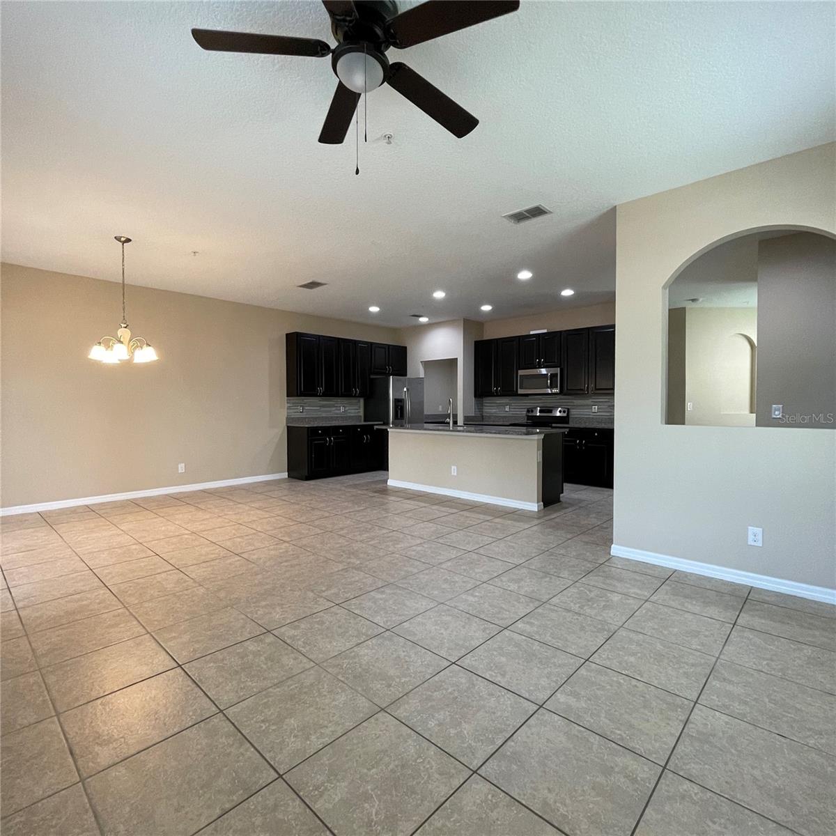 1045 PALMA VERDE PL, APOPKA, FL, 32712