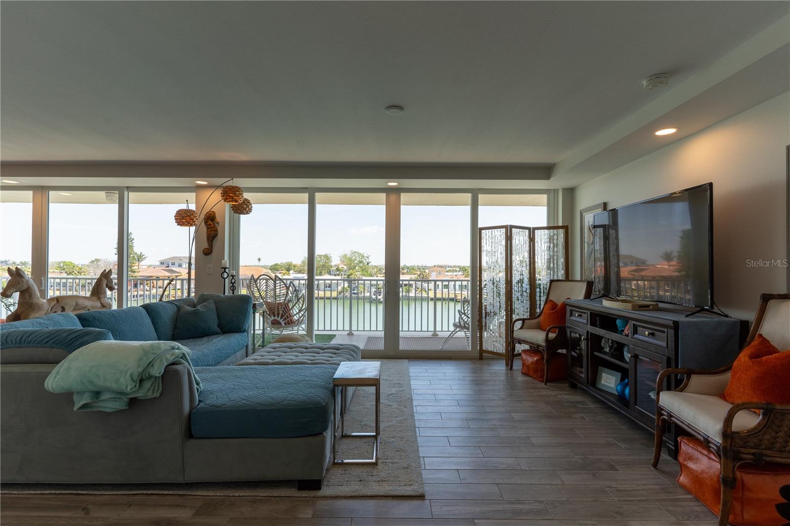 223 ISLAND WAY #3F, CLEARWATER, FL, 33767