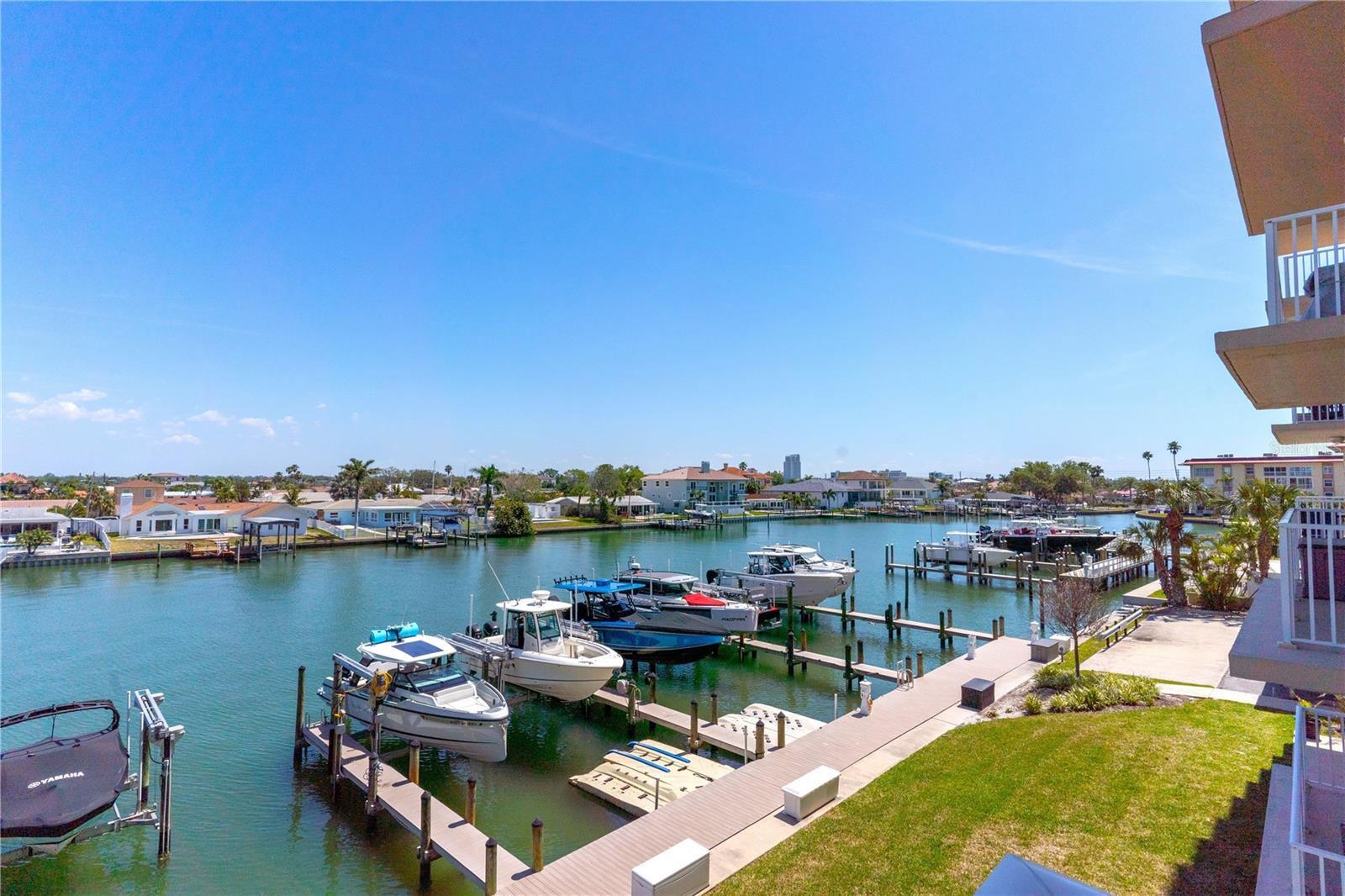 223 ISLAND WAY #3F, CLEARWATER, FL, 33767