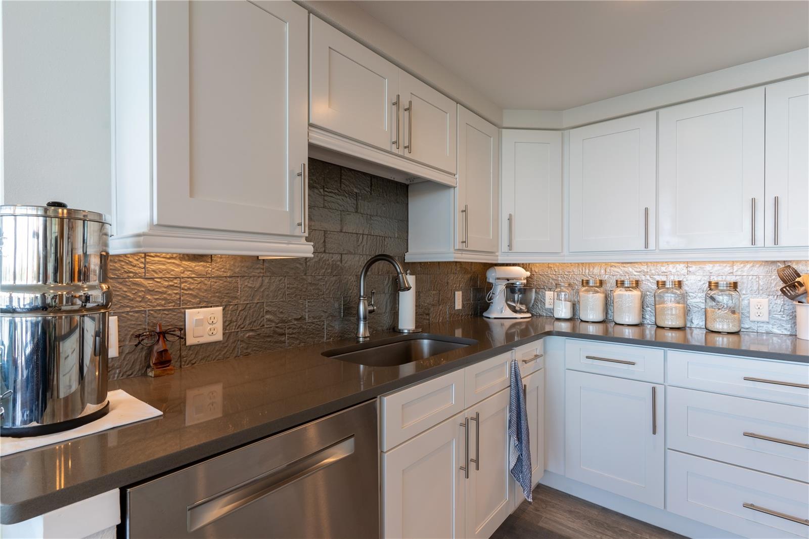 223 ISLAND WAY #3F, CLEARWATER, FL, 33767