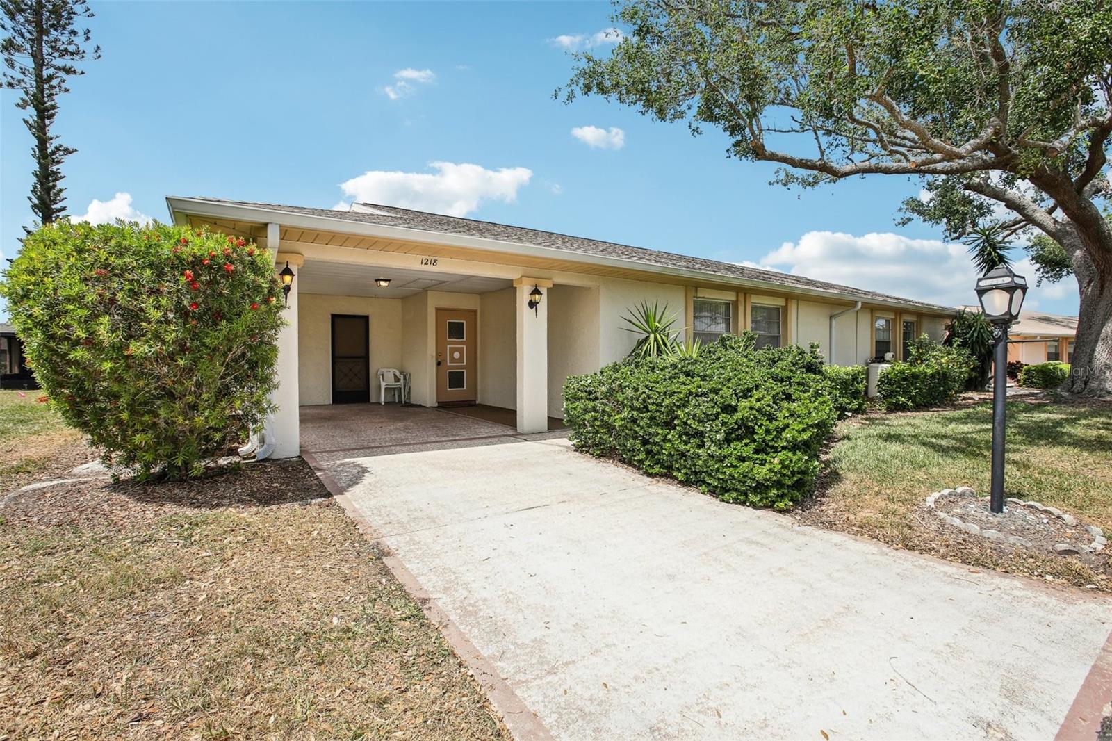 1218 HADDINGTON CIR, SUN CITY CENTER, FL, 33573