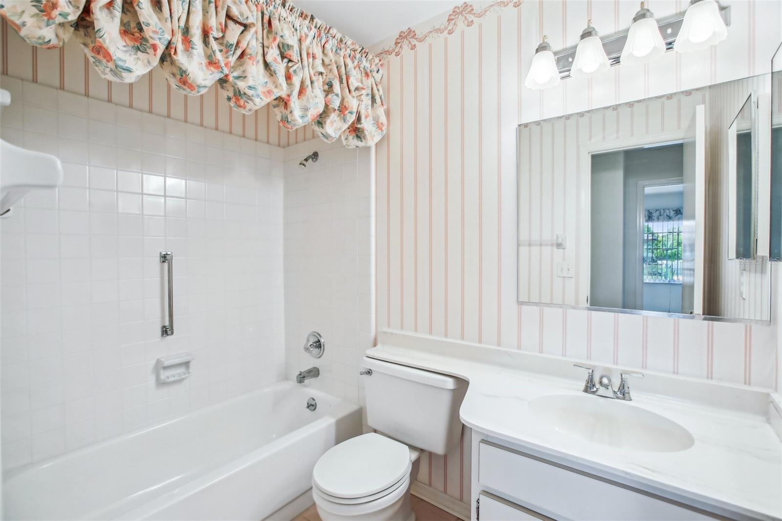 1218 HADDINGTON CIR, SUN CITY CENTER, FL, 33573