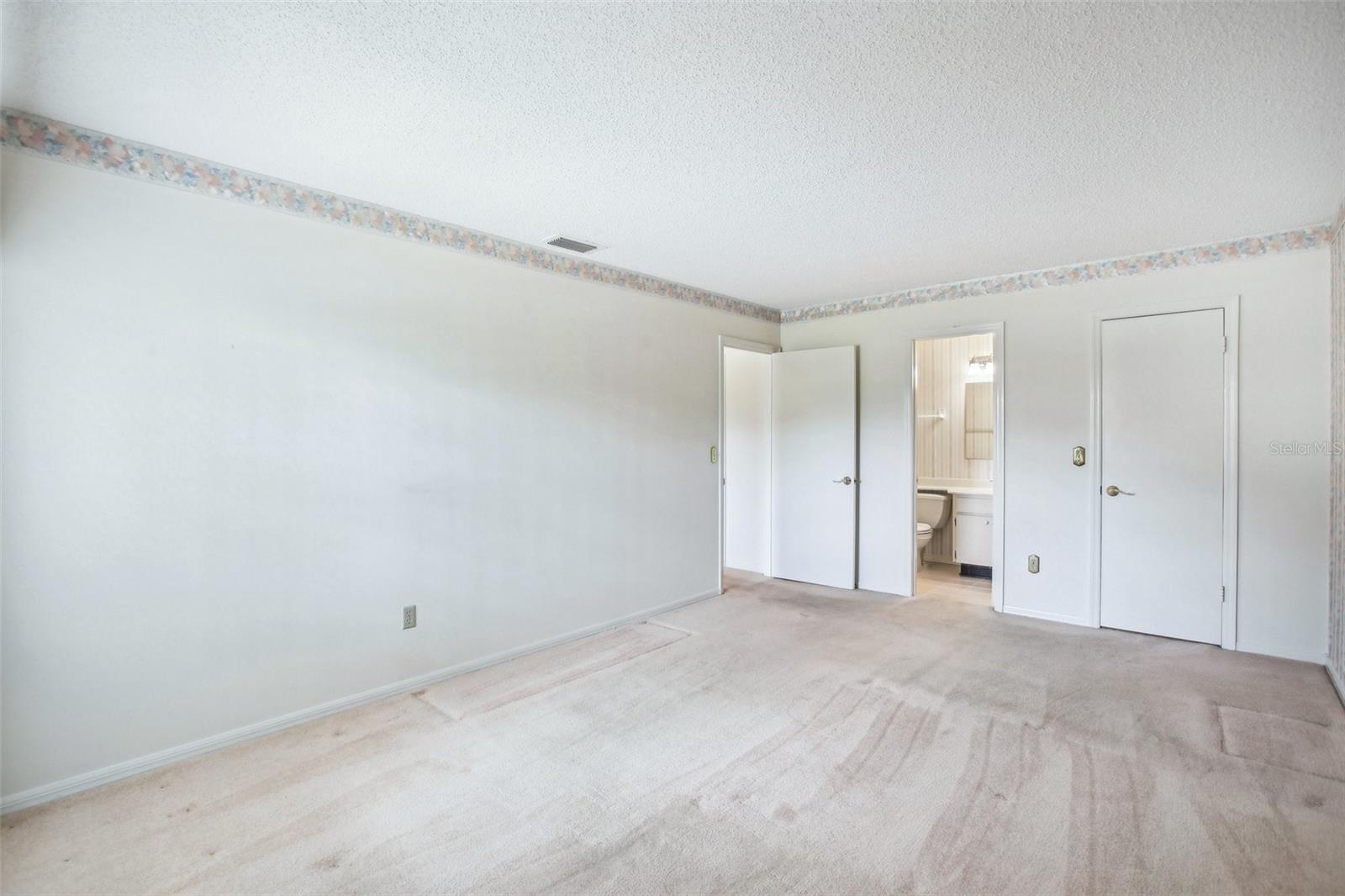 1218 HADDINGTON CIR, SUN CITY CENTER, FL, 33573