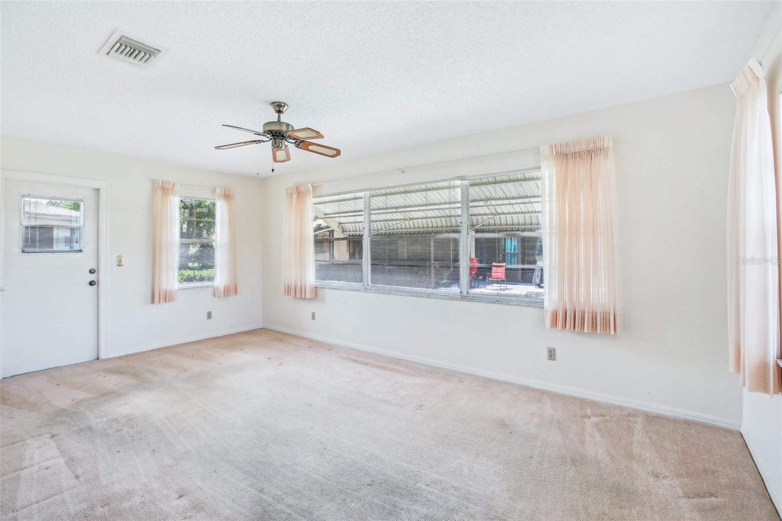 1218 HADDINGTON CIR, SUN CITY CENTER, FL, 33573
