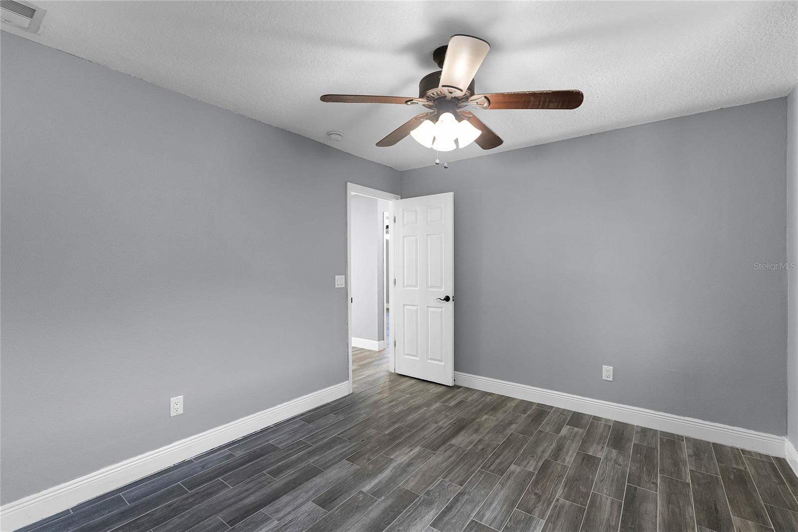 607 WAVECREST DR, ORLANDO, FL, 32807