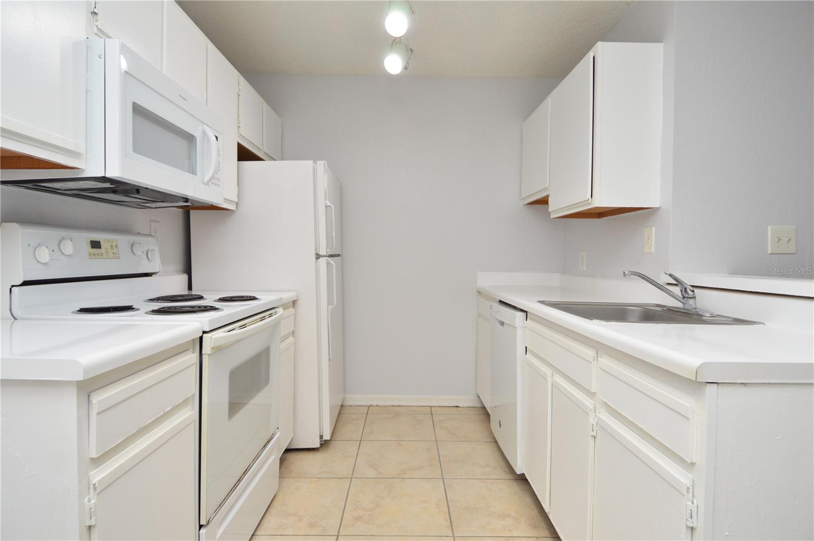 10265 GANDY BLVD N #705, ST PETERSBURG, FL, 33702