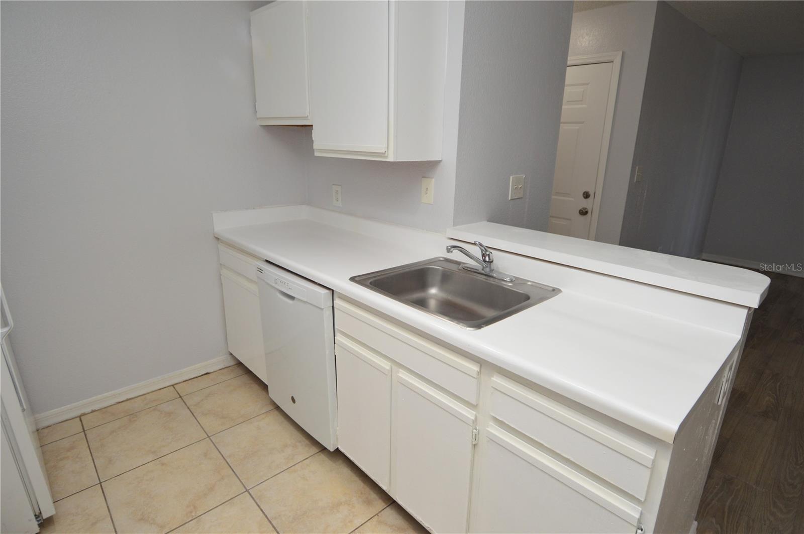 10265 GANDY BLVD N #705, ST PETERSBURG, FL, 33702