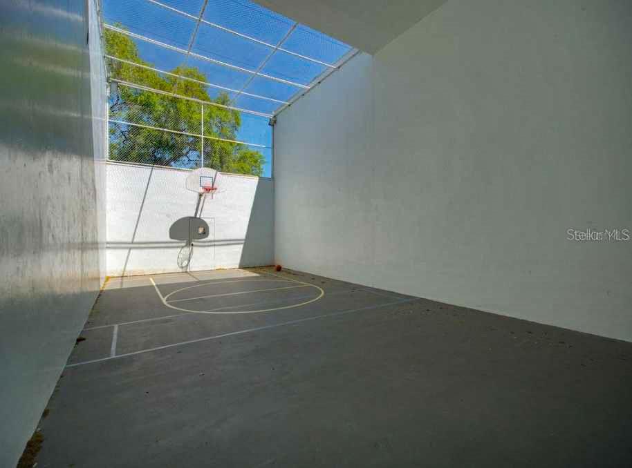10265 GANDY BLVD N #705, ST PETERSBURG, FL, 33702