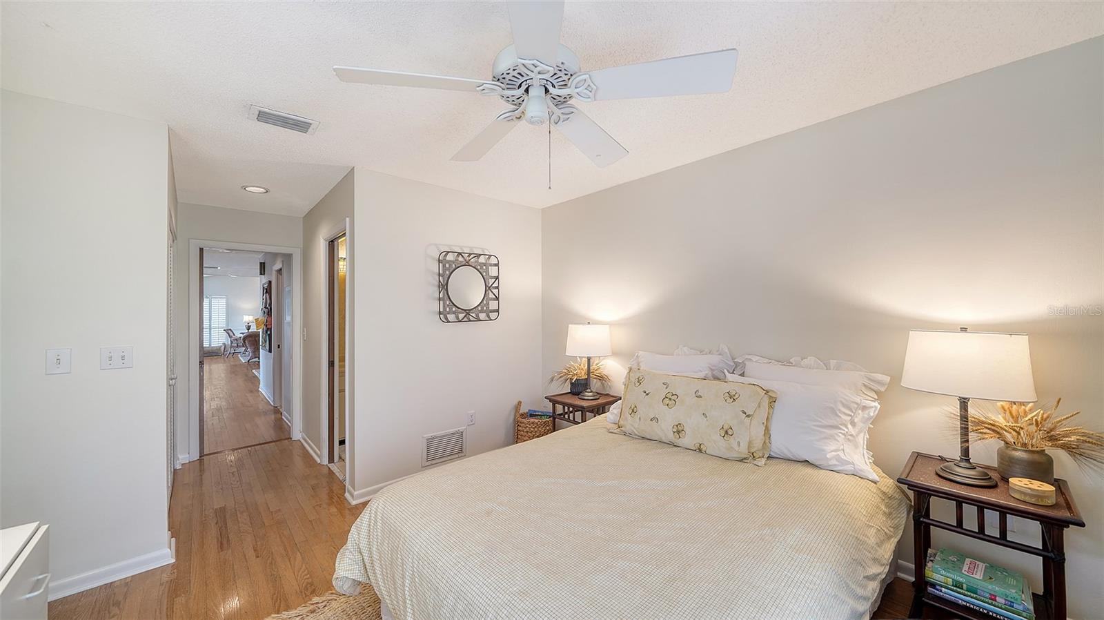 3455 FLAMINGO AVE, SARASOTA, FL, 34242