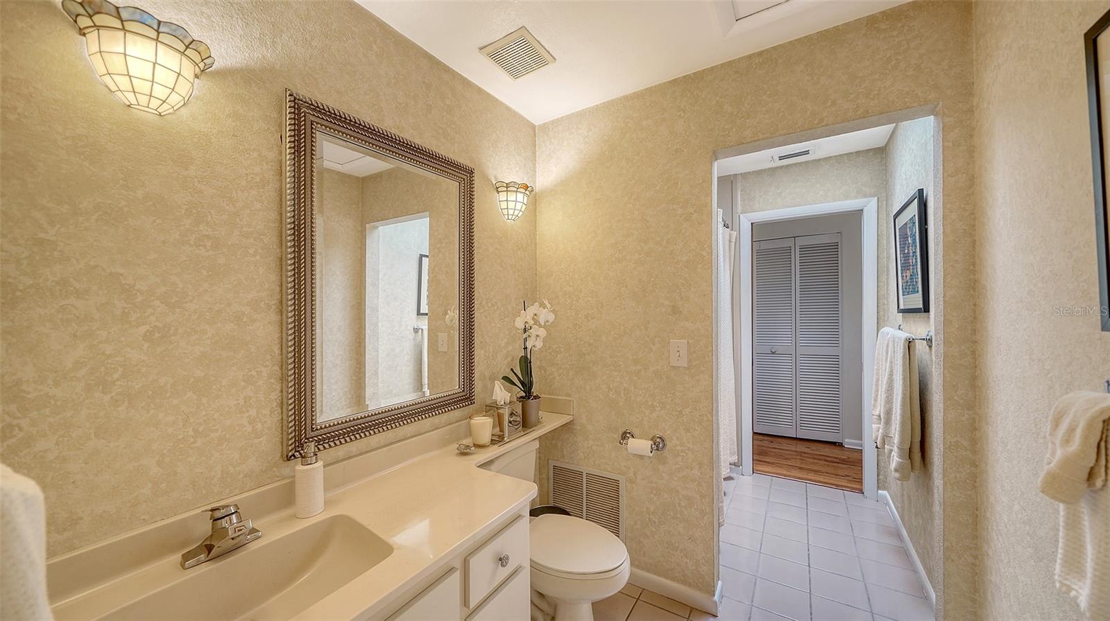 3455 FLAMINGO AVE, SARASOTA, FL, 34242