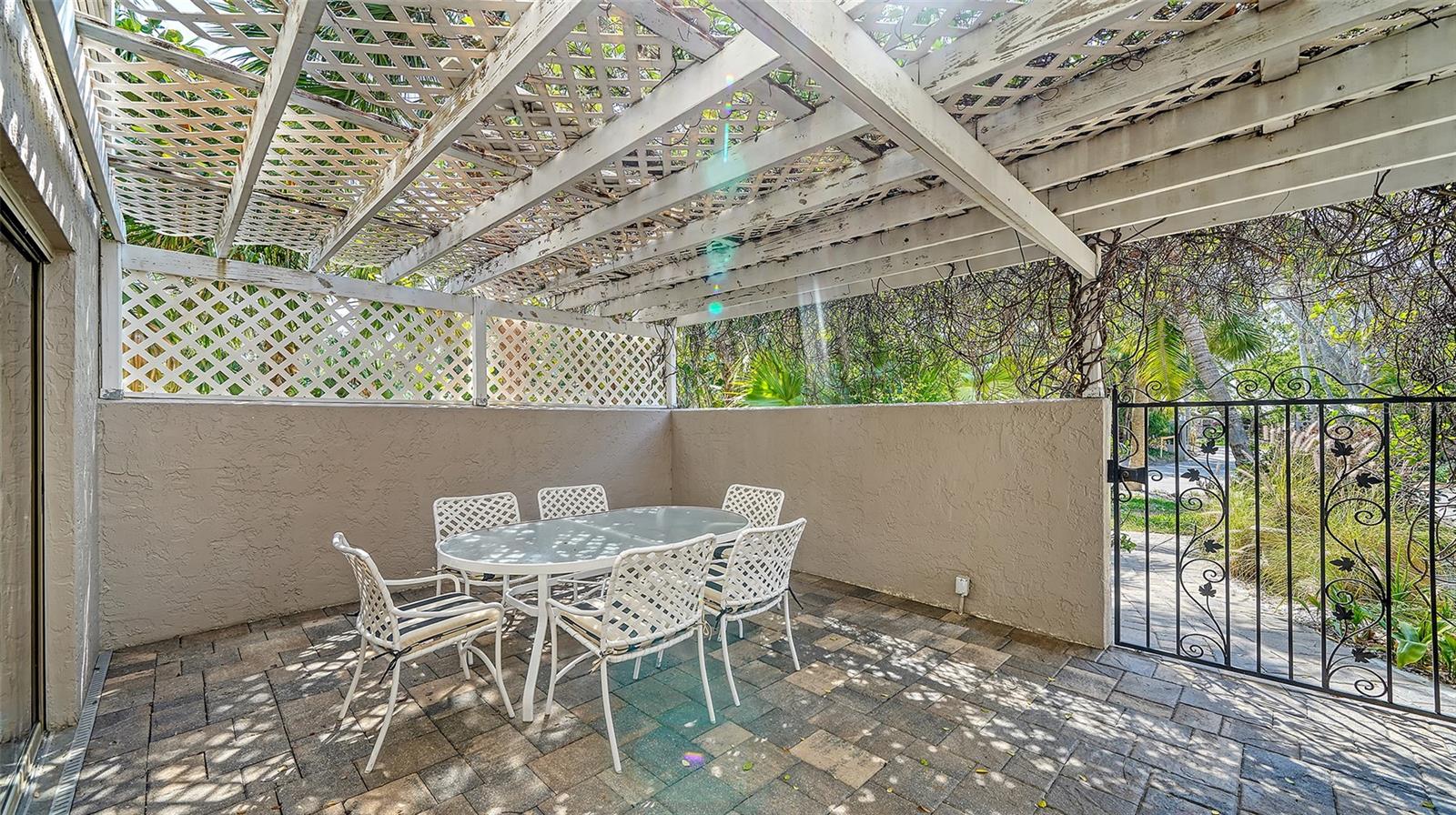 3455 FLAMINGO AVE, SARASOTA, FL, 34242