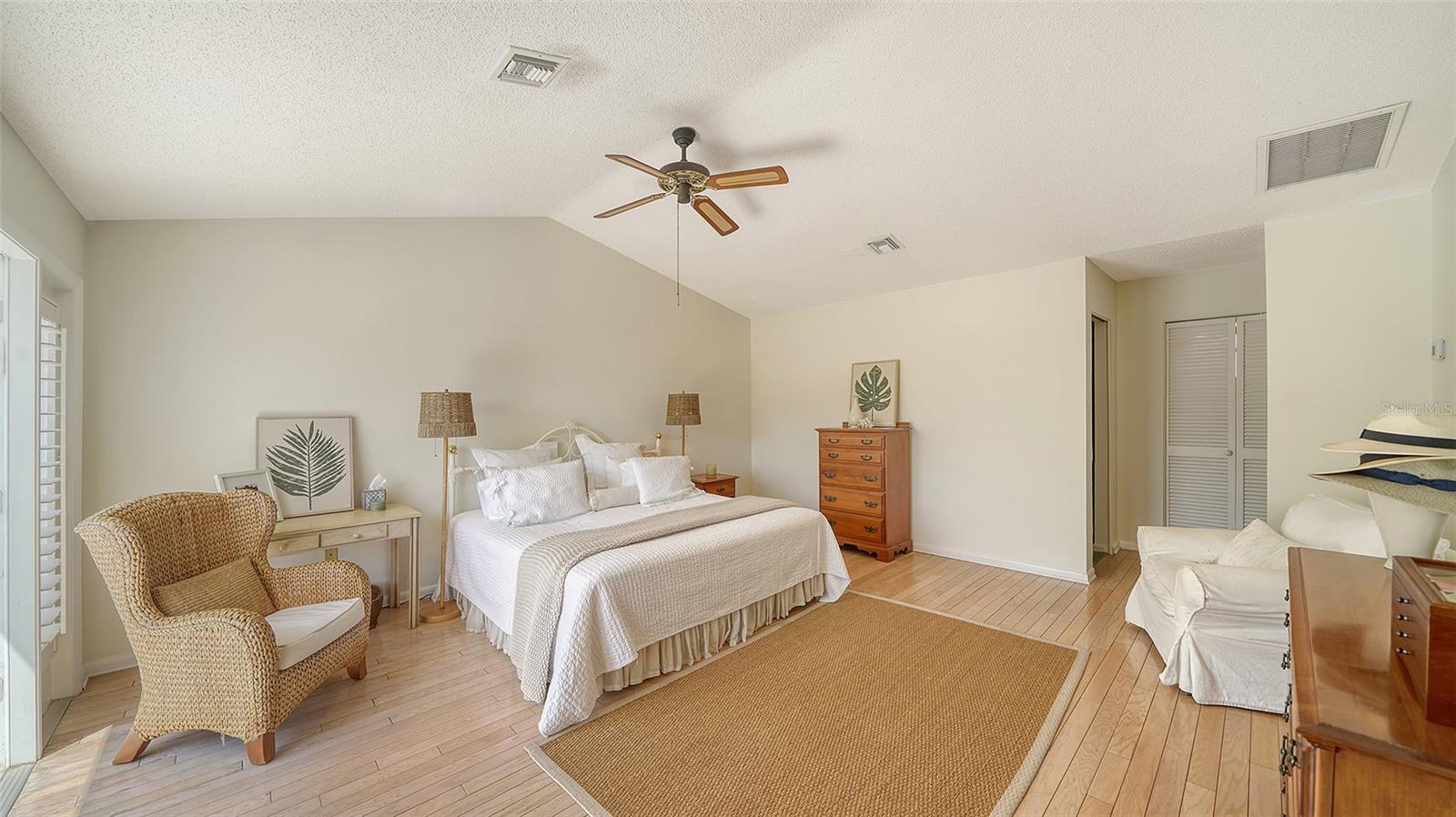 3455 FLAMINGO AVE, SARASOTA, FL, 34242