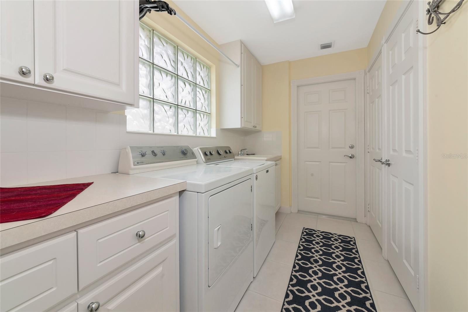 7606 CAMMINARE DR, SARASOTA, FL, 34238