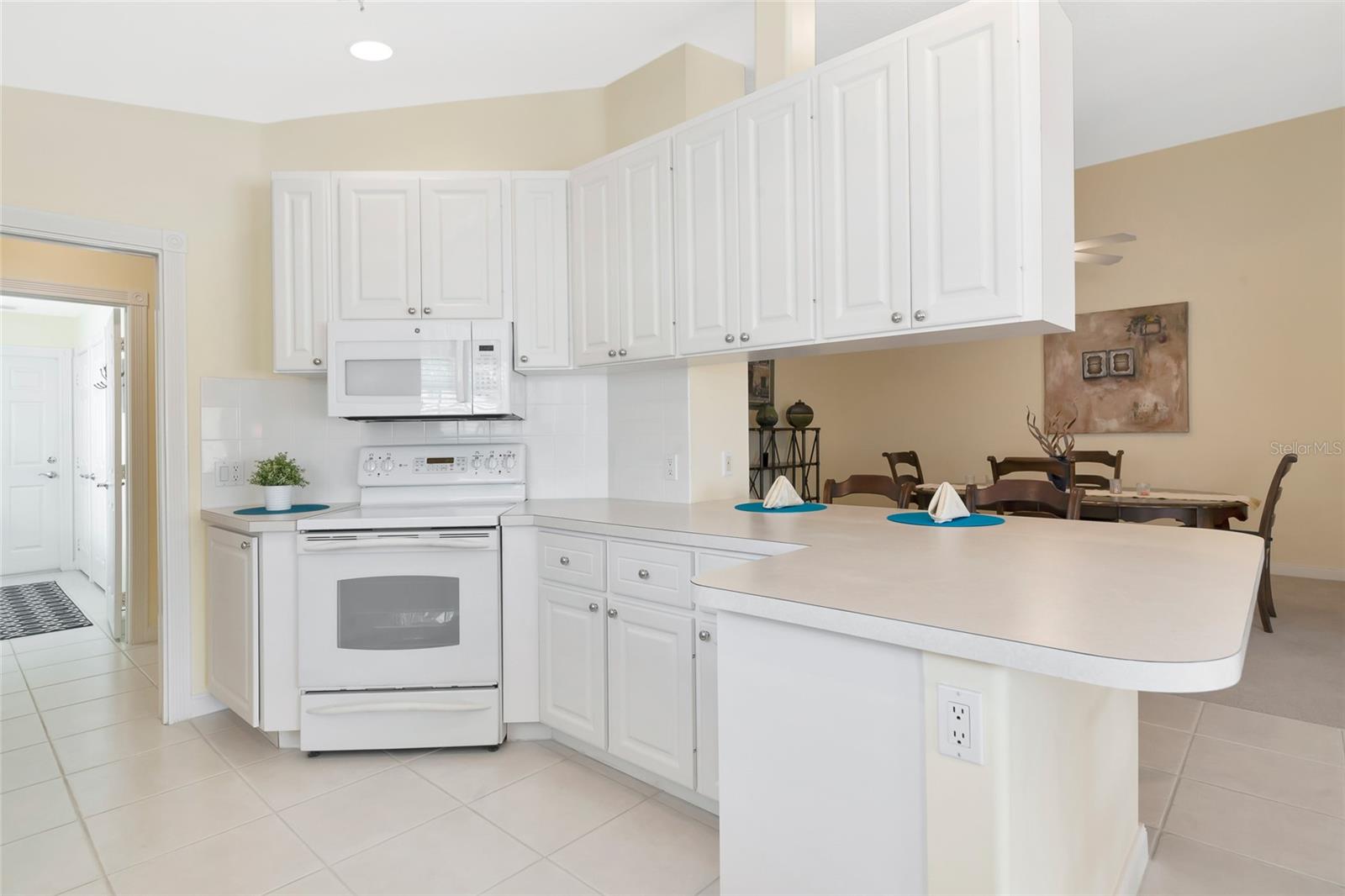 7606 CAMMINARE DR, SARASOTA, FL, 34238