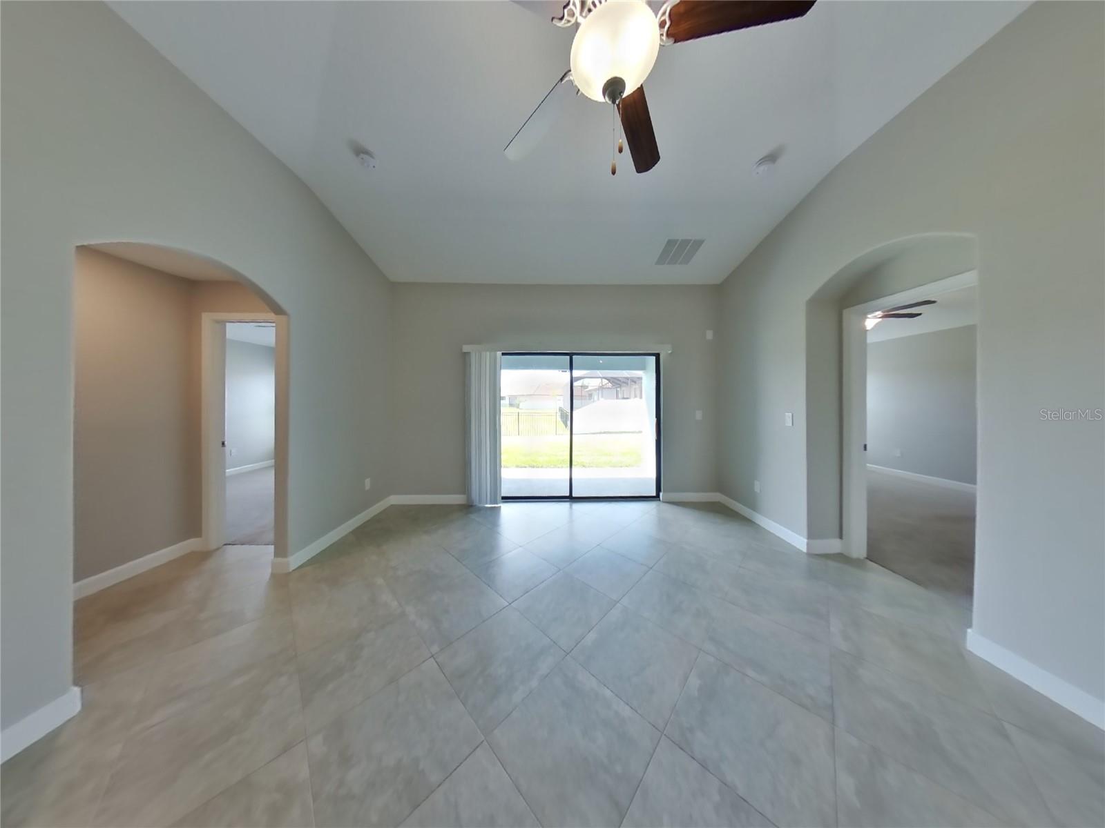 13185 GREEN VIOLET DR, RIVERVIEW, FL, 33579