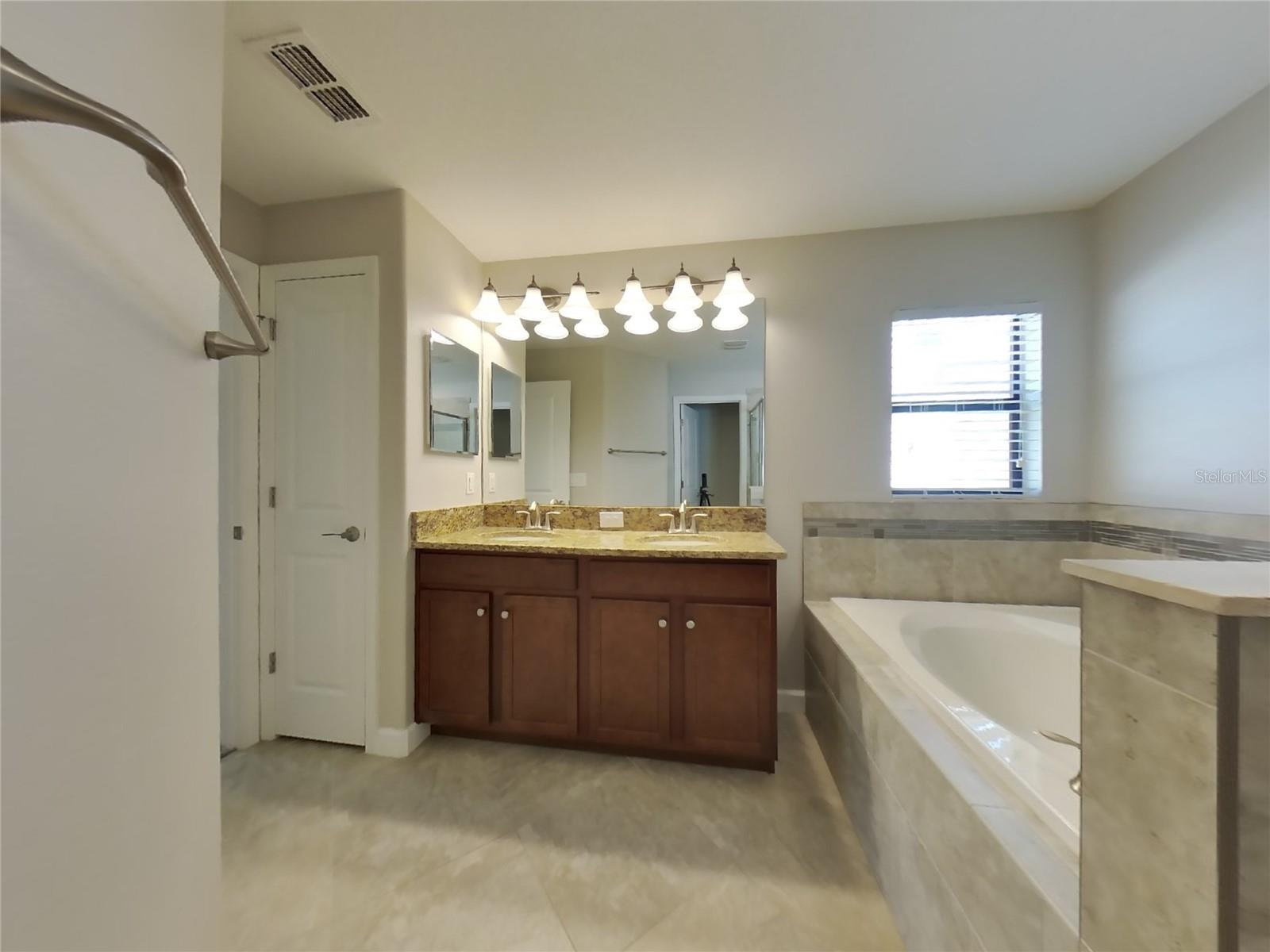 13185 GREEN VIOLET DR, RIVERVIEW, FL, 33579