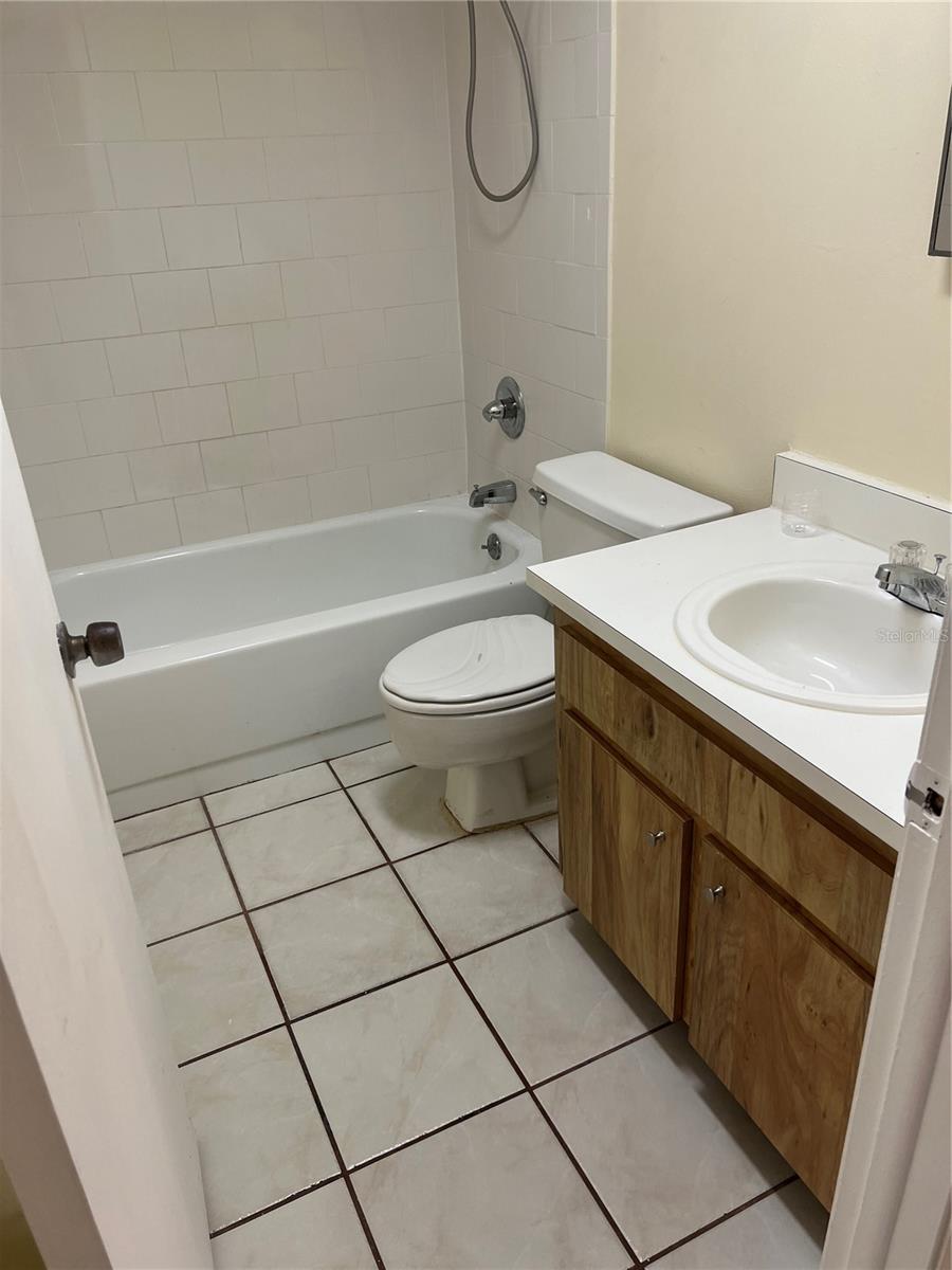 409 W SADIE ST #B, BRANDON, FL, 33510