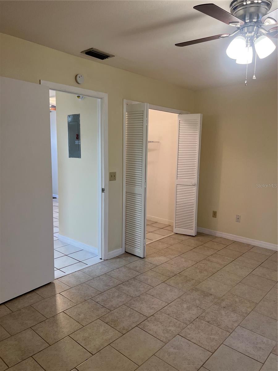 409 W SADIE ST #B, BRANDON, FL, 33510