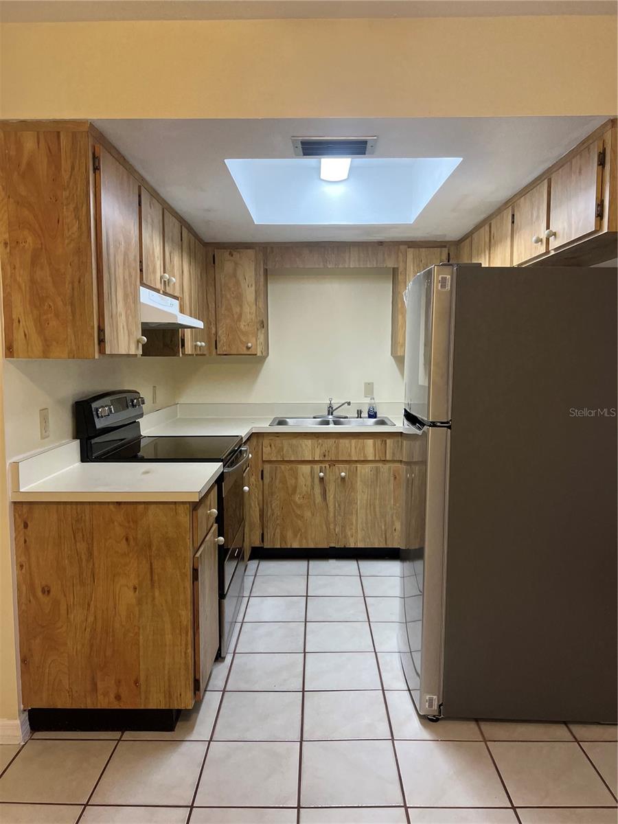 409 W SADIE ST #B, BRANDON, FL, 33510