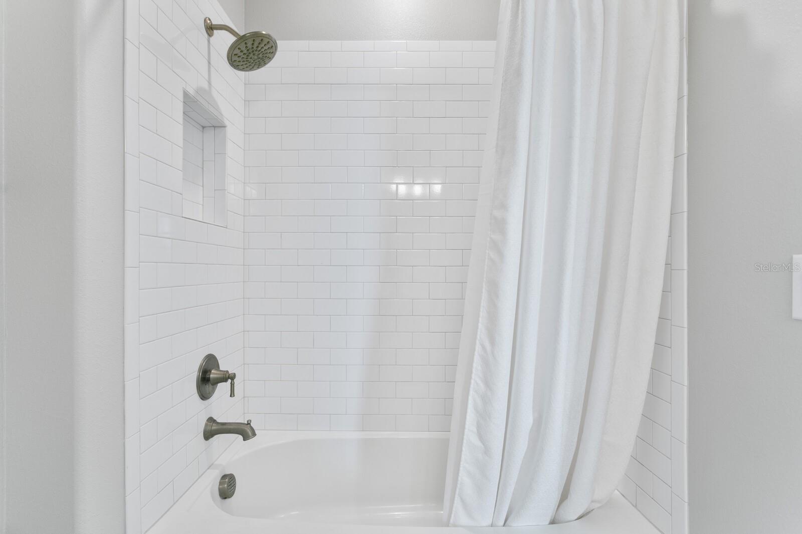 4663 ALMADA LN, WESLEY CHAPEL, FL, 33543