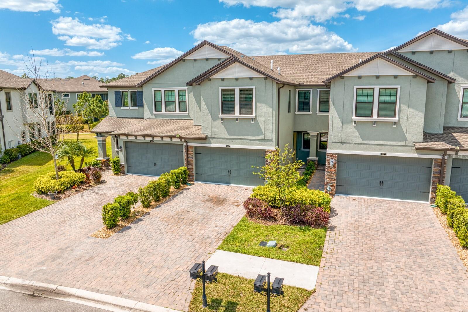 4663 ALMADA LN, WESLEY CHAPEL, FL, 33543