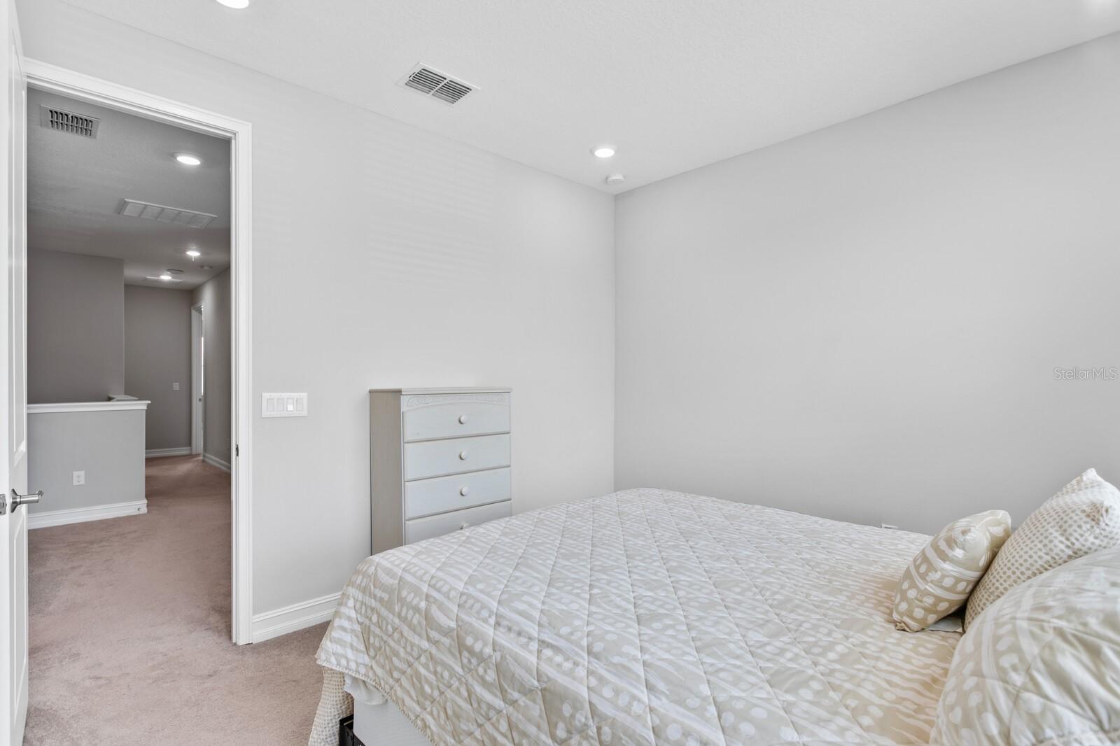 4663 ALMADA LN, WESLEY CHAPEL, FL, 33543