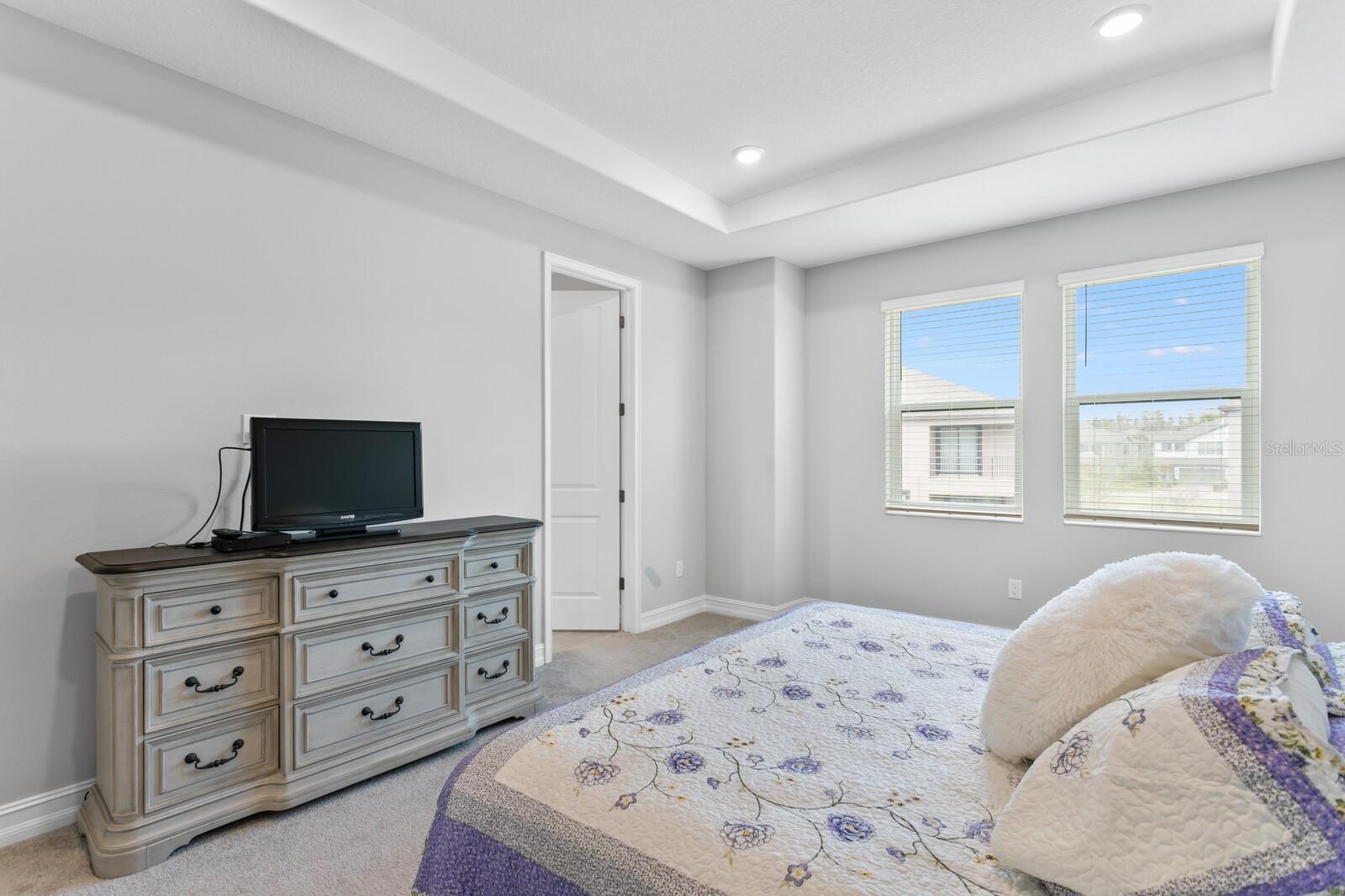 4663 ALMADA LN, WESLEY CHAPEL, FL, 33543