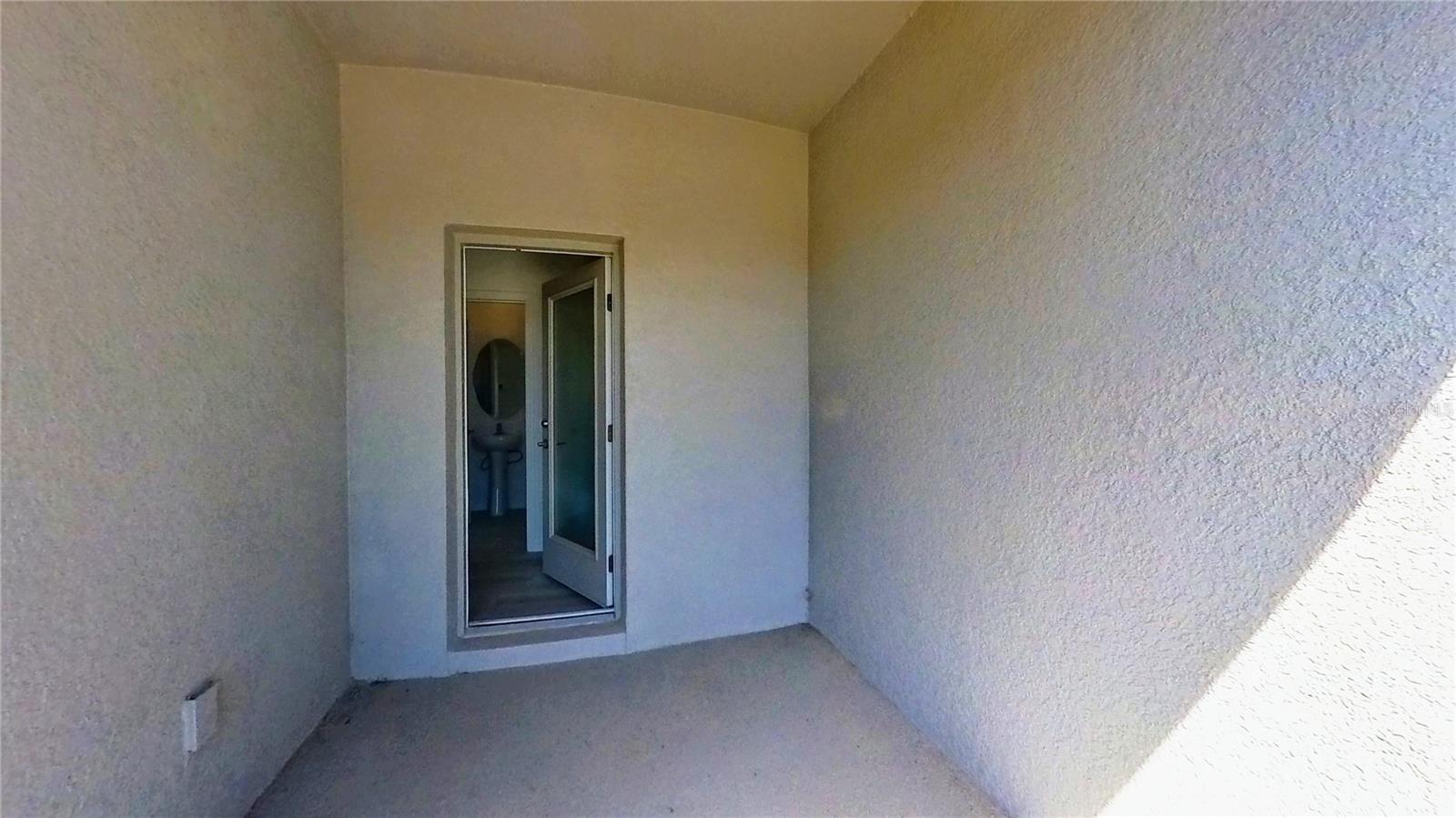 566 ORIENT AVE, DEBARY, FL, 32713
