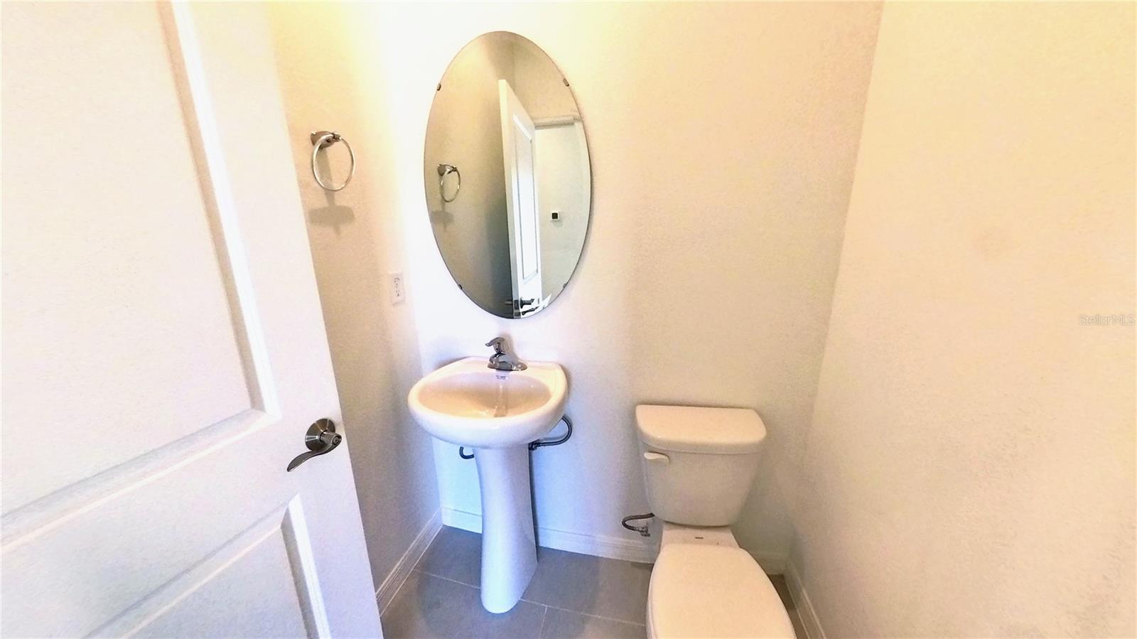 566 ORIENT AVE, DEBARY, FL, 32713