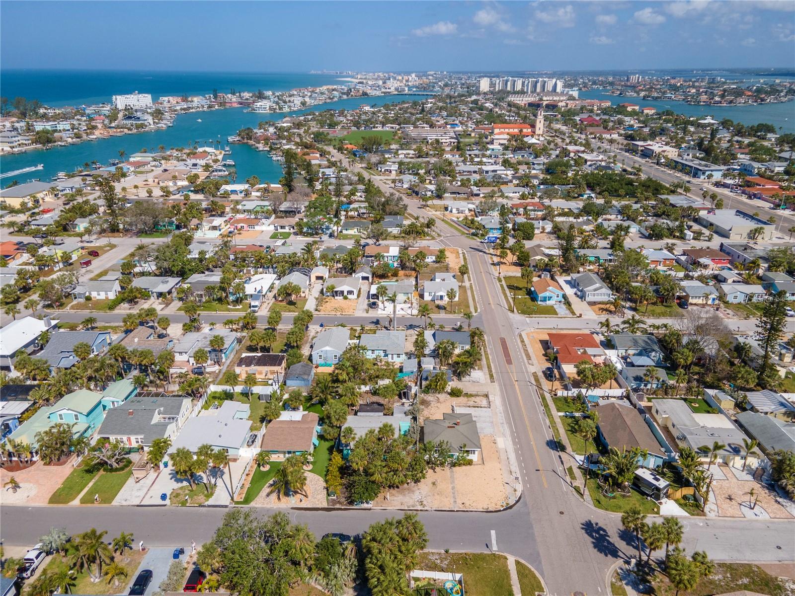 515 77TH AVE, ST PETE BEACH, FL, 33706